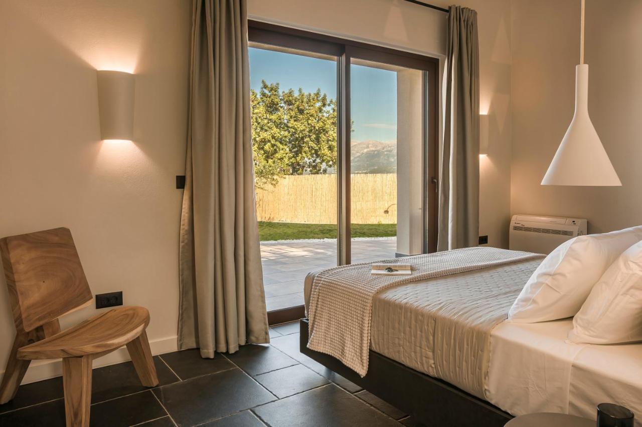 Frg Villas - Villa Volare Lakithra Bagian luar foto